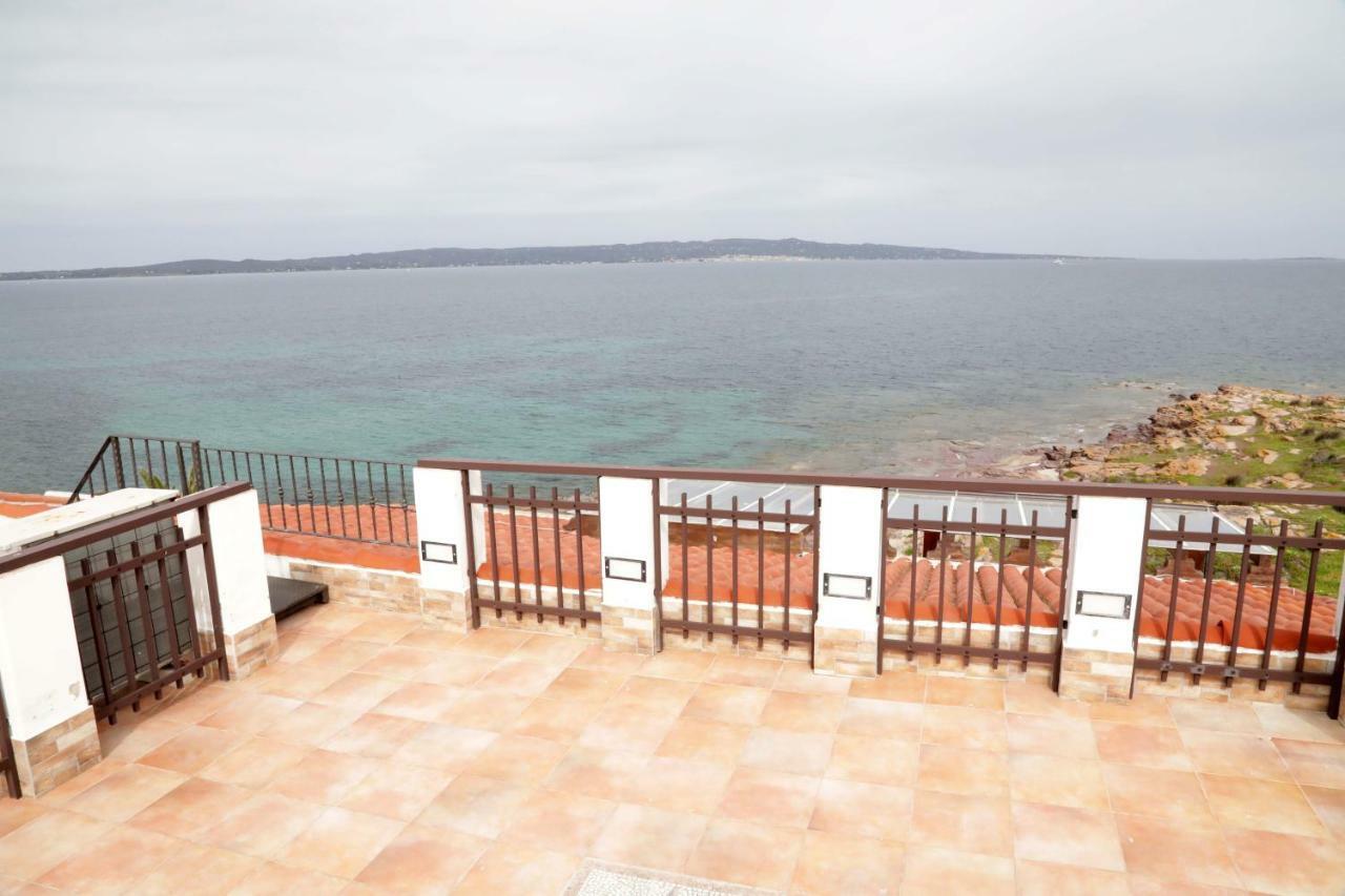 Luxury Apt Calasetta Exterior photo